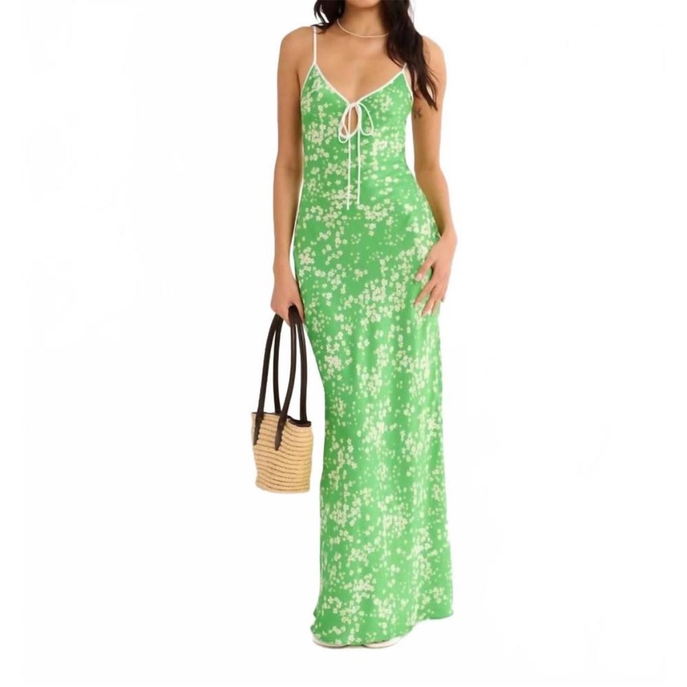 RUMORED Daytona Ditsy Maxi Dress in Daylily Floral Print M Green